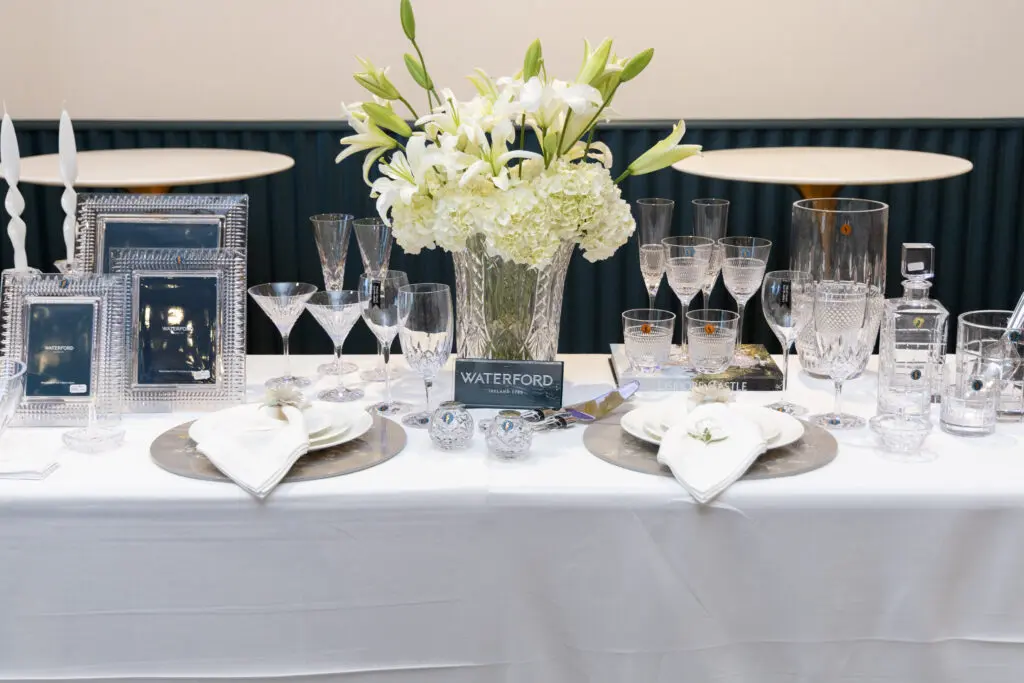 Park House Houston members had the opportunity to hear from some of the best names in the bridal registry business, thanks to Bering’s and Waterford.