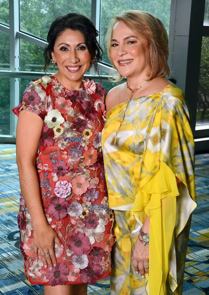 Jovanny Orellana, Rosi Hernandez at the Latin Women's Initiative annual luncheon (Photo by Dave Rossman)