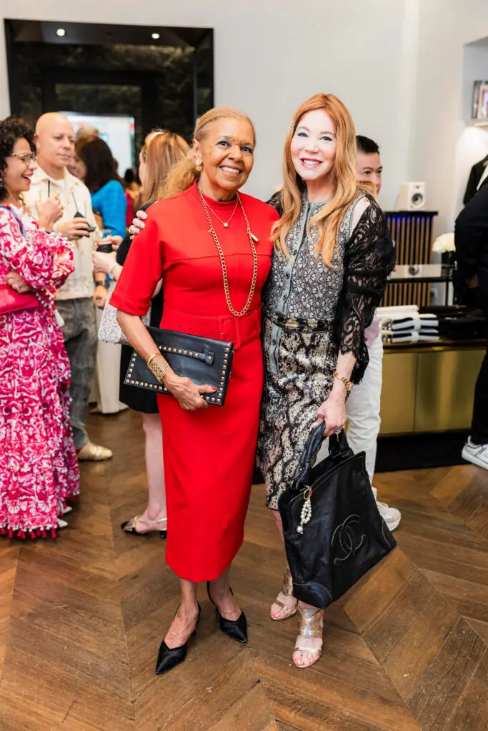 Dr. Yvonne Cormier, Cindy Rose at Balmain in River Oaks District saluting Operation Smile honorees. 