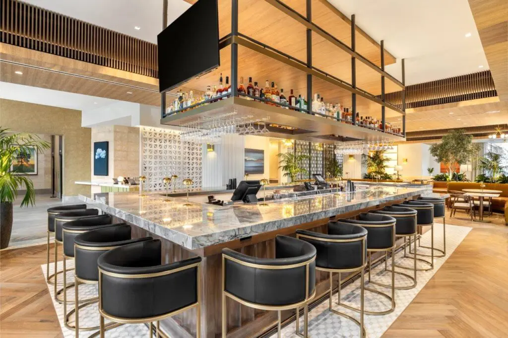 The hotel reflects sophisticated, artful interiors with a modern Texas spirit.