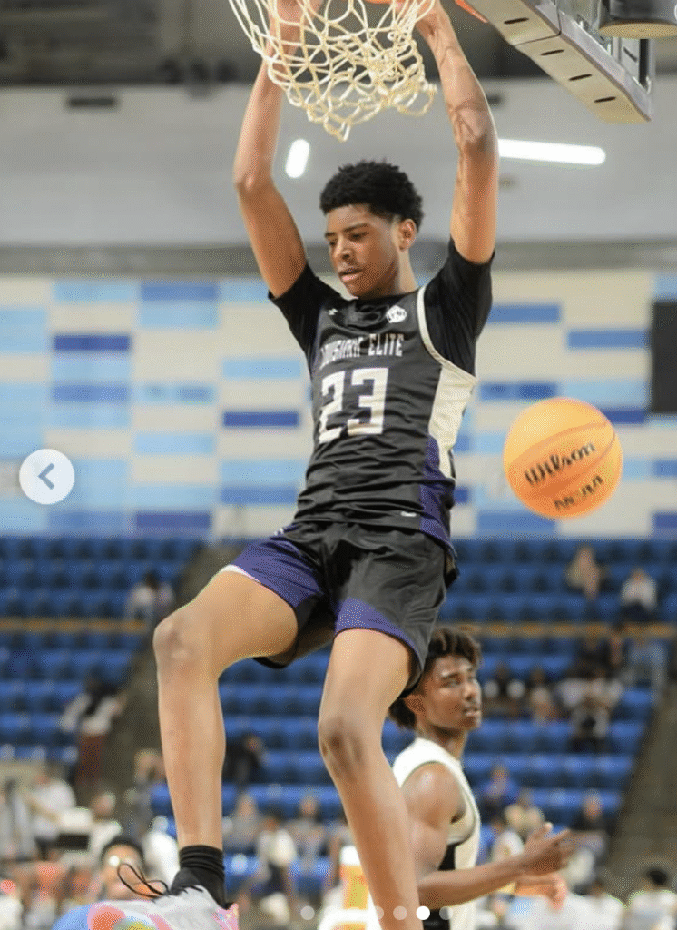 Chris Cenac Jr. is a major part of Kelvin Sampson's Fantastic Four freshmen class and a difference maker inside. (@chriscenac1)