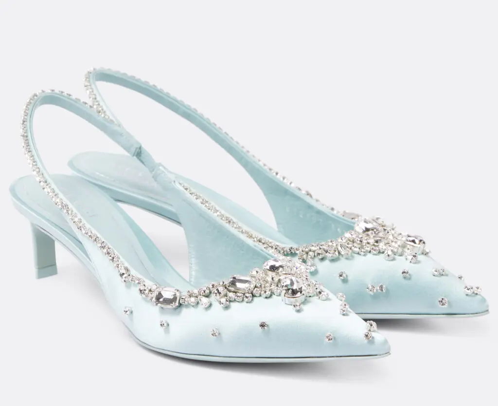 McCrann chose a spectacular pair of Gucci heels to pair with her simple wedding dress.(Photo by Jen Durst for Jen Elizabeth Photography)
