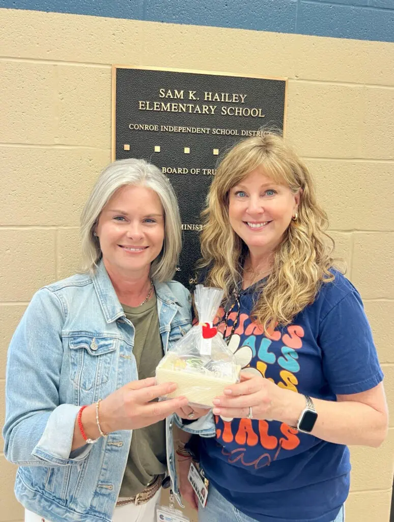 Hailey Elementary had the second highest number of first and second grade entries in Phat Eatery's bag design contest. (Photo courtesy Phat Eatery)