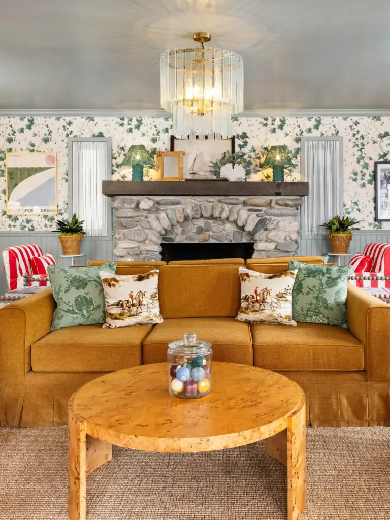 Layered California Coastal design, vintage accents, and a welcoming fireplace make Le Petit Pali a perfect place to stay in Carmel-by-the-Sea. (Photo Courtesy Palisociety)