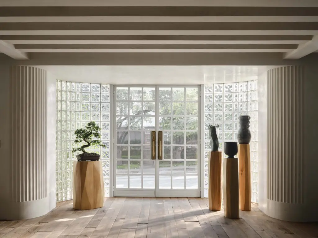 The 1940s glass bricks are original to the building. (Photo by Douglas Friedman)