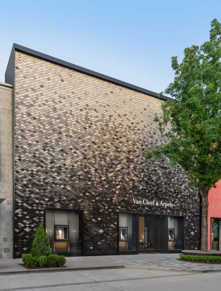 Van Cleef & Arpels in River Oaks District is the first U.S. boutique façade adorned with three-dimensional ceramic diamonds.