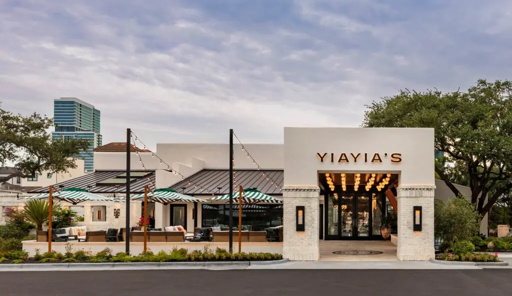 Yiayia's Greek Kitchen at 2410 Richmond updates the take on traditional Greek restaurant design. (Photo by Claudia Casbarian)