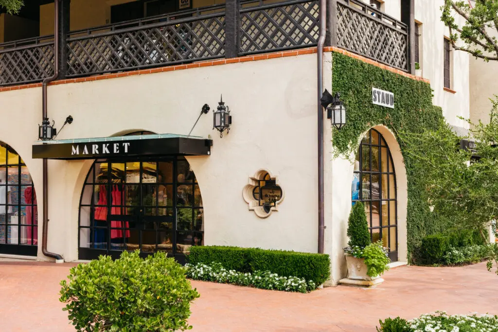 MARKET's website devotes an entire page to "Keenan's Closet," a "thought-provoking collection of must-have items for every woman's dream closet." (Courtesy of MARKET)
