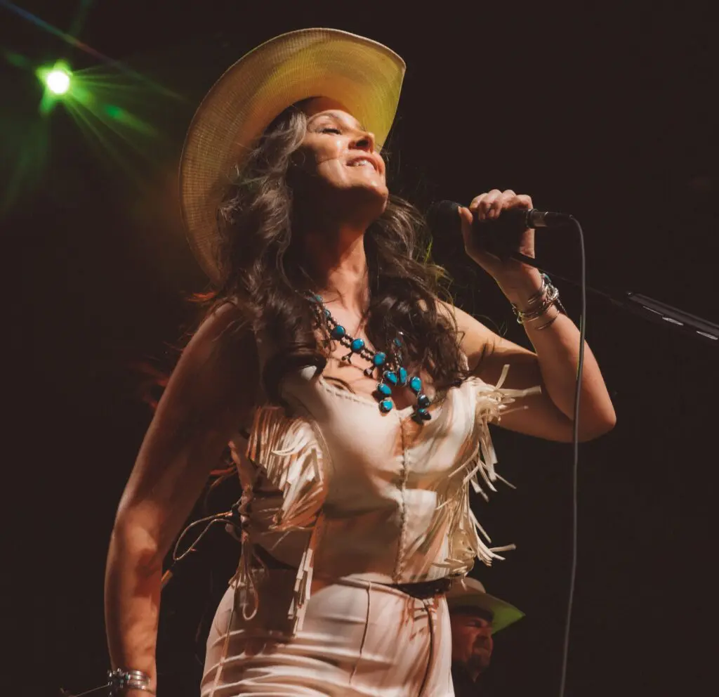 Fort Worth singer-songwriter Summer Dean will be one of five Fort Worth musicians featured at the AMERICANAFEST showcase next month. (Courtesy)