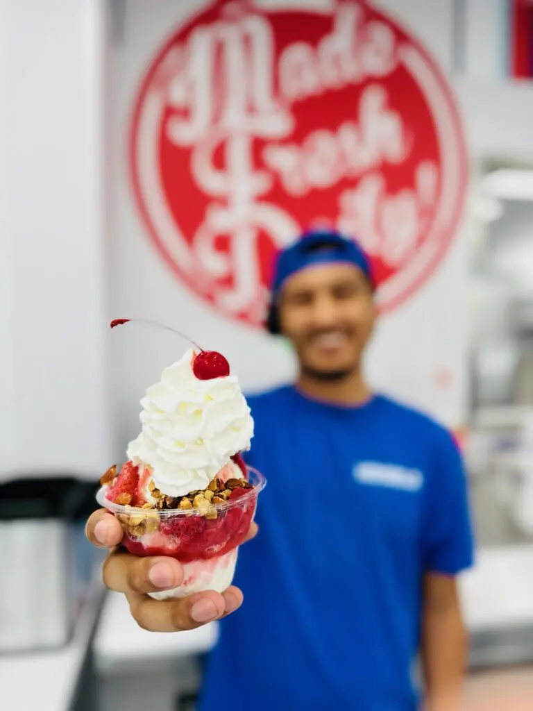 Besides cones and dishes, one can indulge in decadent sundaes, shakes, malts, ice cream sandwiches, chocolate-dipped pops, and hurricanes (essentially vanilla ice cream blended with mix-ins) at Handel's.