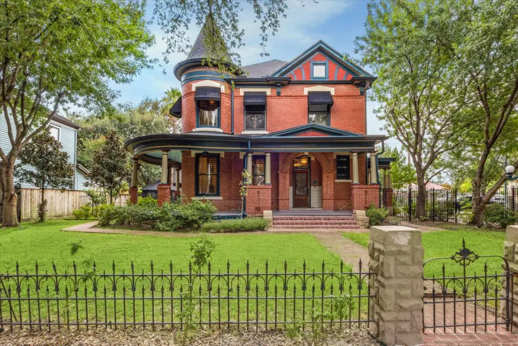  The historic Webber House grounds are  fully fenced. (Photo by TK Images)