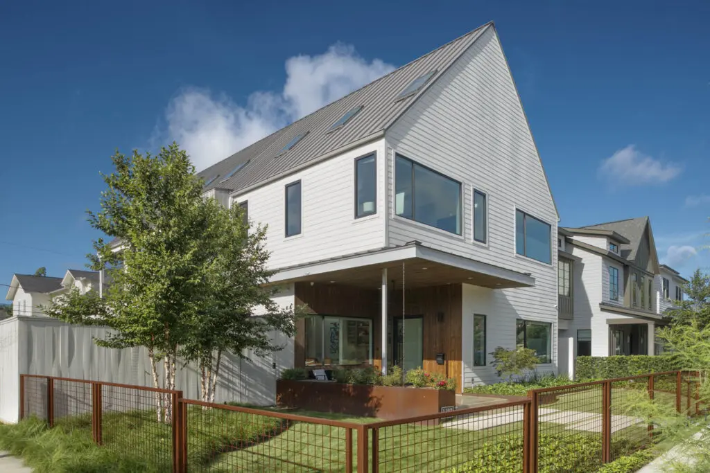 Houston’s Most Stunning Homes In Memorial, The Heights, Bellaire and More — This Home Tour Keeps It Innovative