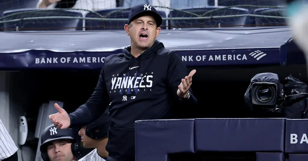 Aaron Boone Yankees Taylor Trammell bat