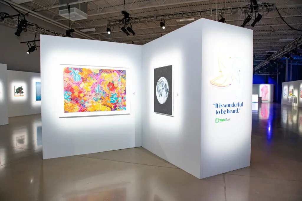 One of Dallas Children Advocacy Center signature fundraisers, Art For Advocacy recently drew a stylish crowd to celebrate "Brushstrokes of Bravery" and raise record-breaking funds for the organization through silent and live auctions of laudable artwork. (Photo by Tamytha Cameron )