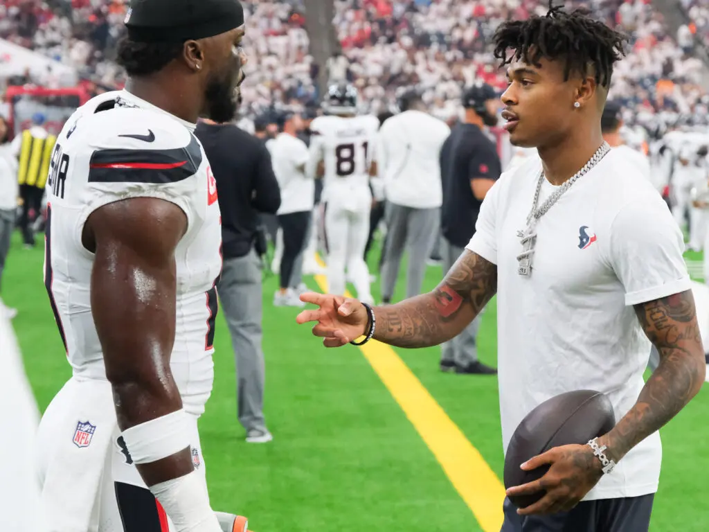 Former University of Houston great Tank Dell still shows up to support the Texans while recovering from his horrific leg injury. (Photo by F. Carter Smith)