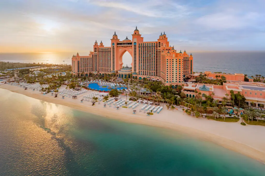 Rising majestically out of the Arabian Ocean, Atlantis, The Palm spans 34 hectares and includes 34 restaurants, lounges, and bars. (Photo by Atlantis, The Palm and Atlantis The Royal)