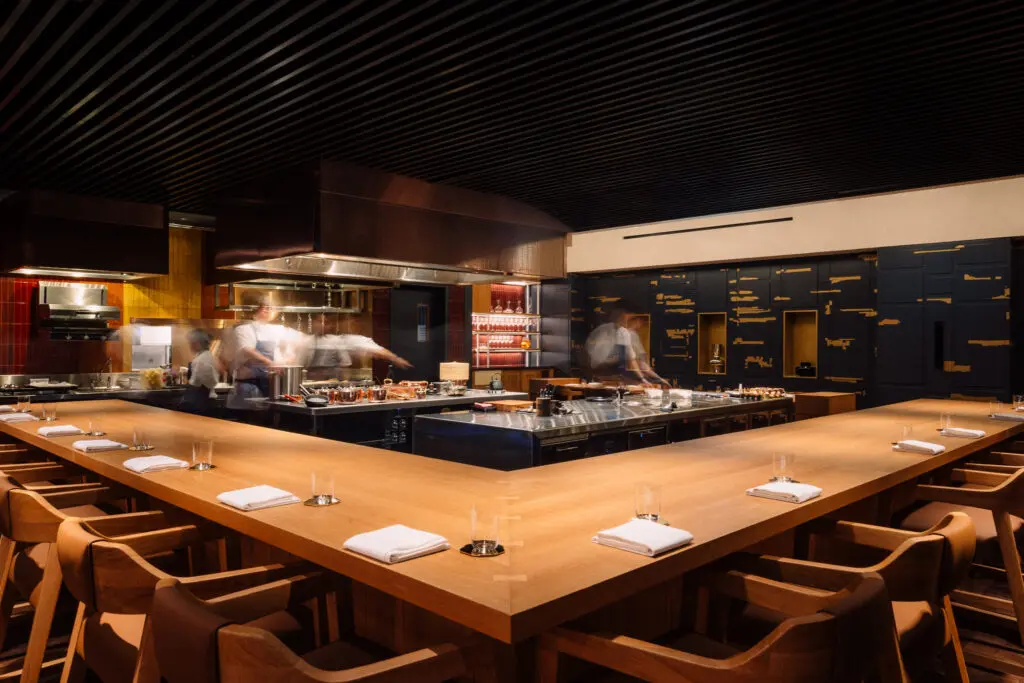 Guests of FZN then move downstairs for dinner service in the magnificent open kitchen. (Photo by Atlantis, The Palm and Atlantis The Royal)
