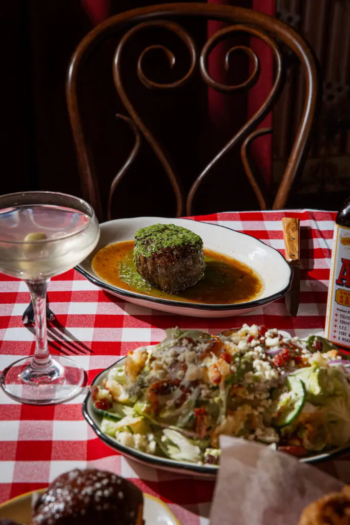 Ford Fry’s Retro Steakhouse In The Heights Is More Than Nostalgia — Your First Taste Look at Star Rover