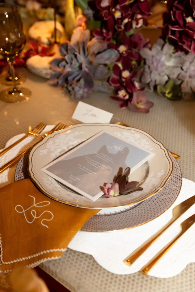 Art 2 Catering designed a sensational, Texas-inspired menu. (Photo by Kaitlin Saragusa Photography)