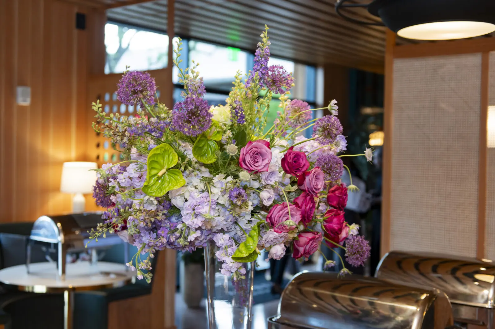 Florals by Weekly Floral (Photo by Tamytha Cameron Photography)