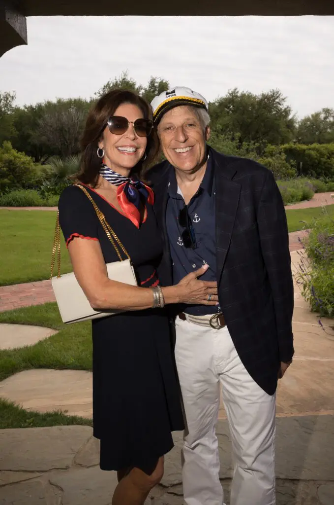 Robin & Tom Segesta at Southern Smoke Foundation's Decanted Wine Auction held at Lott Hall in Hermann Park (Photo by Daniel Ortiz)