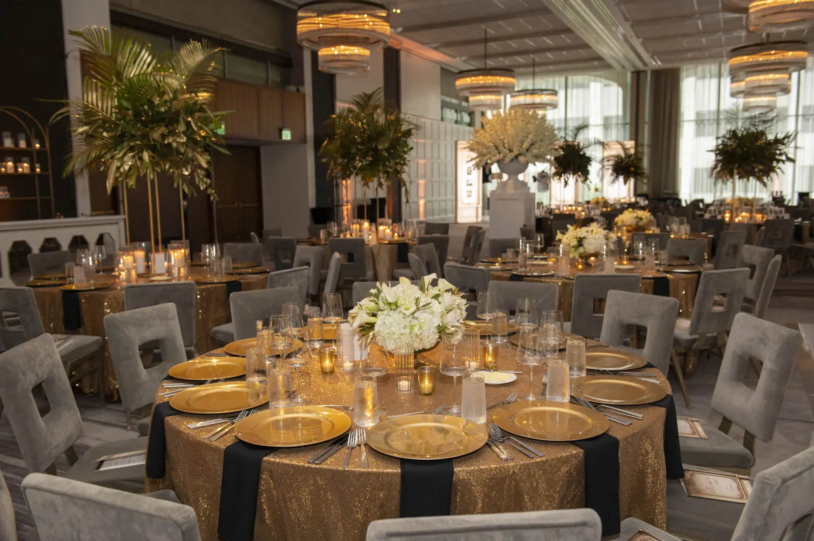 Aging Mind Foundation hosted its 12th annual Gala at Thompson Dallas. (Photo by Tamytha Cameron Photography)