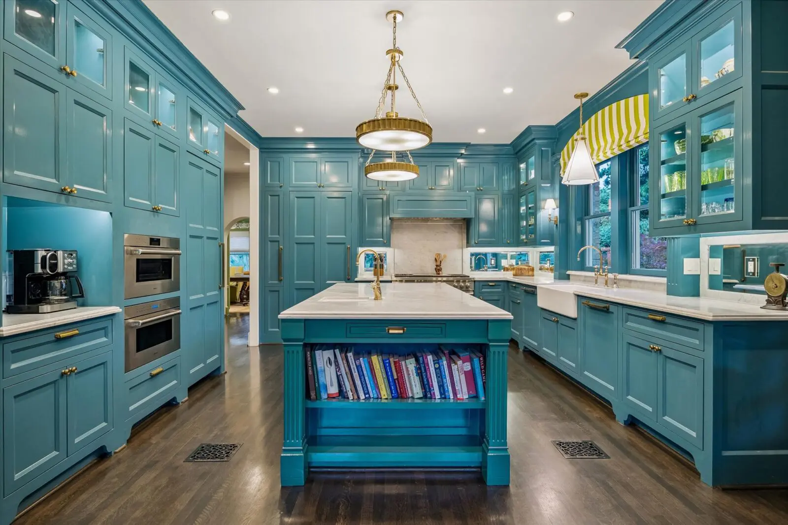One Of the Rare 100-Year-Old Mansions In Houston’s Exclusive Gated Neighborhood Courtlandt Place Hits the Market