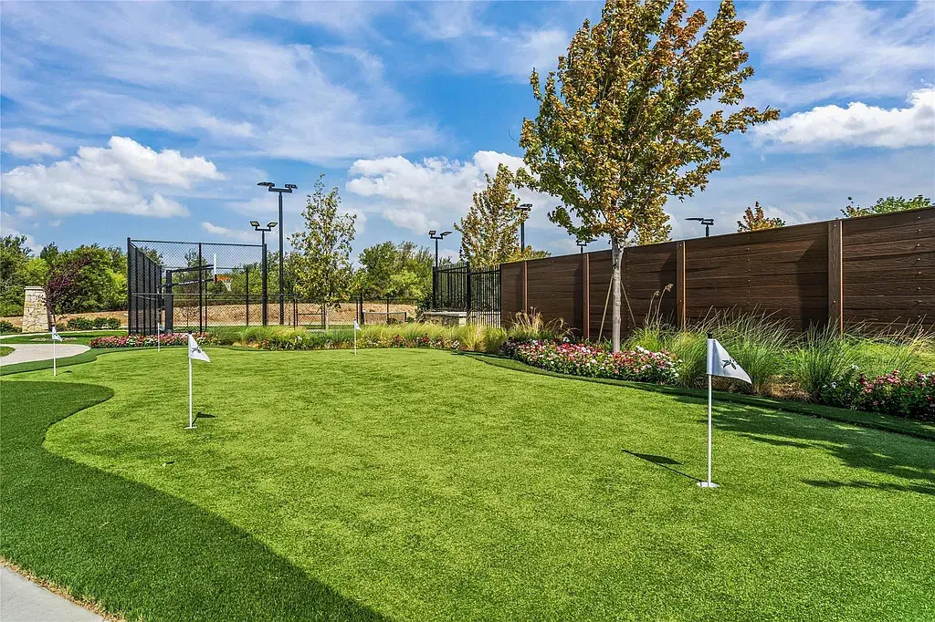 With one of Fort Worth’s buzziest restaurants, The Mont, located just outside the gates, residents at 9816 Loire Valley Trail have easy access to the outdoor amenities that define Montrachet. (Courtesy)