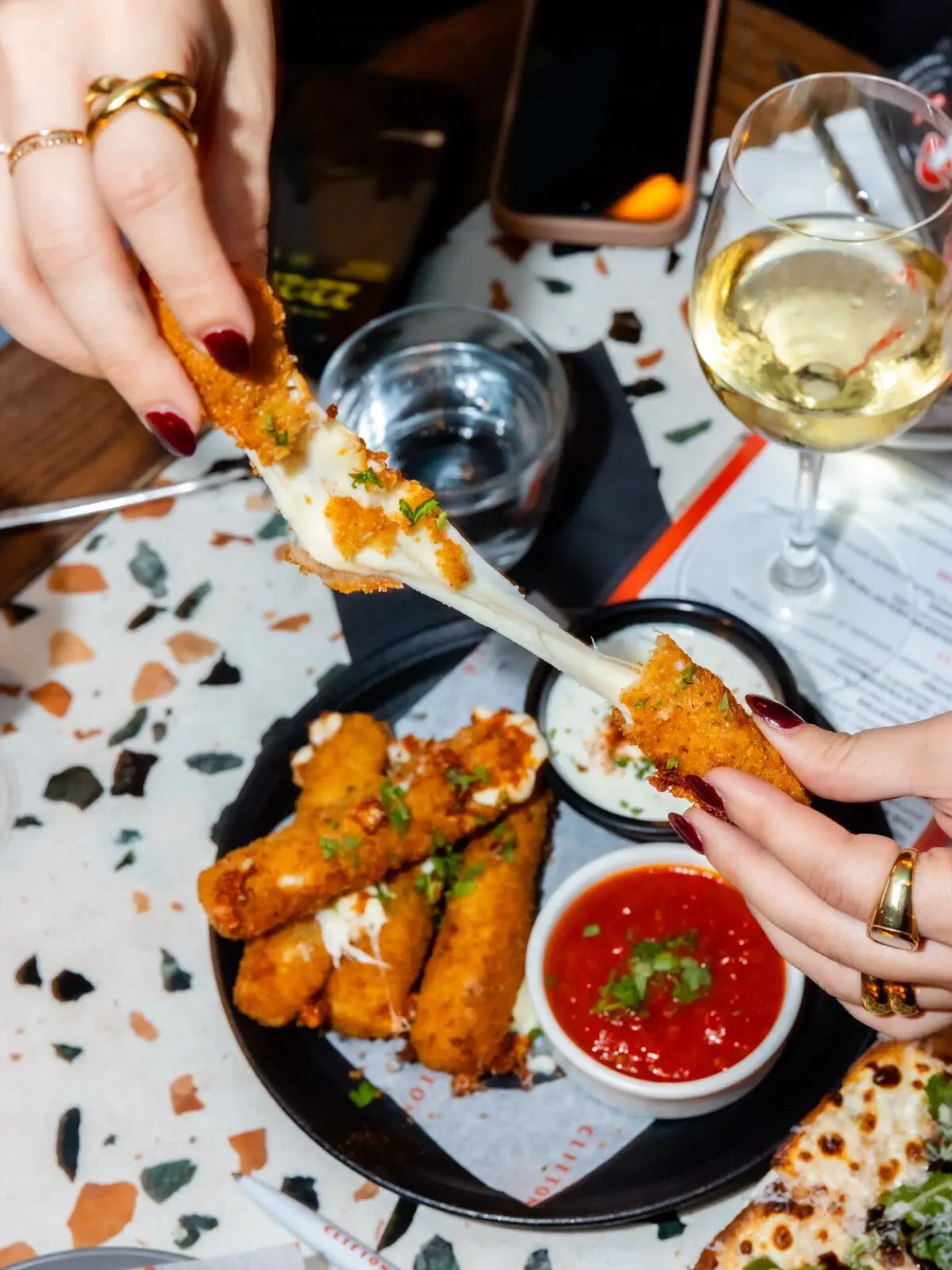 Clifton Club offers a fantastic Happy Hour on Fitzhugh Avenue. (Courtesy)