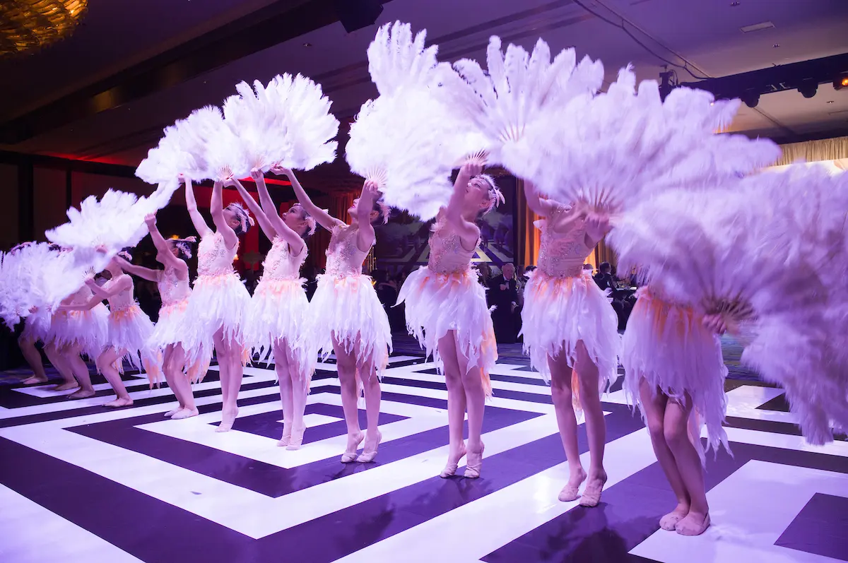 Ballerinas from Oriental Education Arts Center by Daniel Ortiz