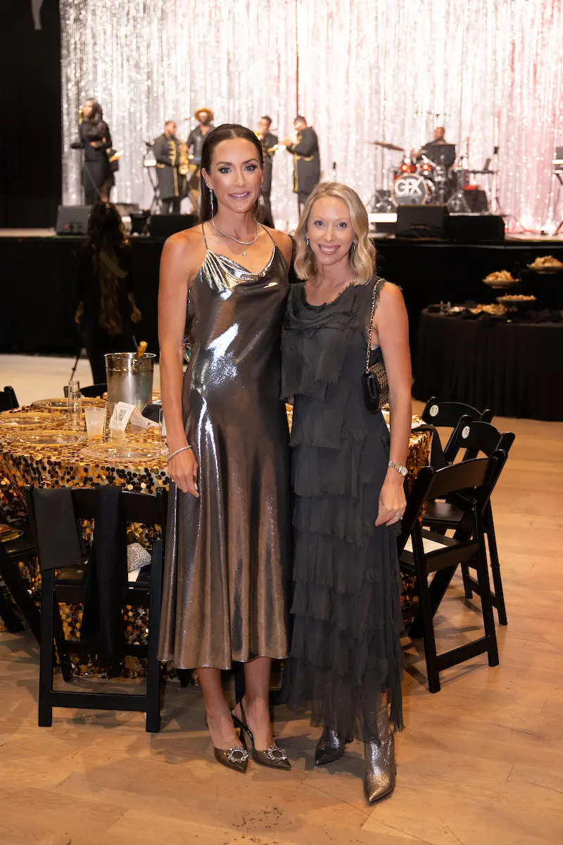 Brook Lubanowski, Kate Raffale at the Victory Houston gala (Photo by Wilson Parish)