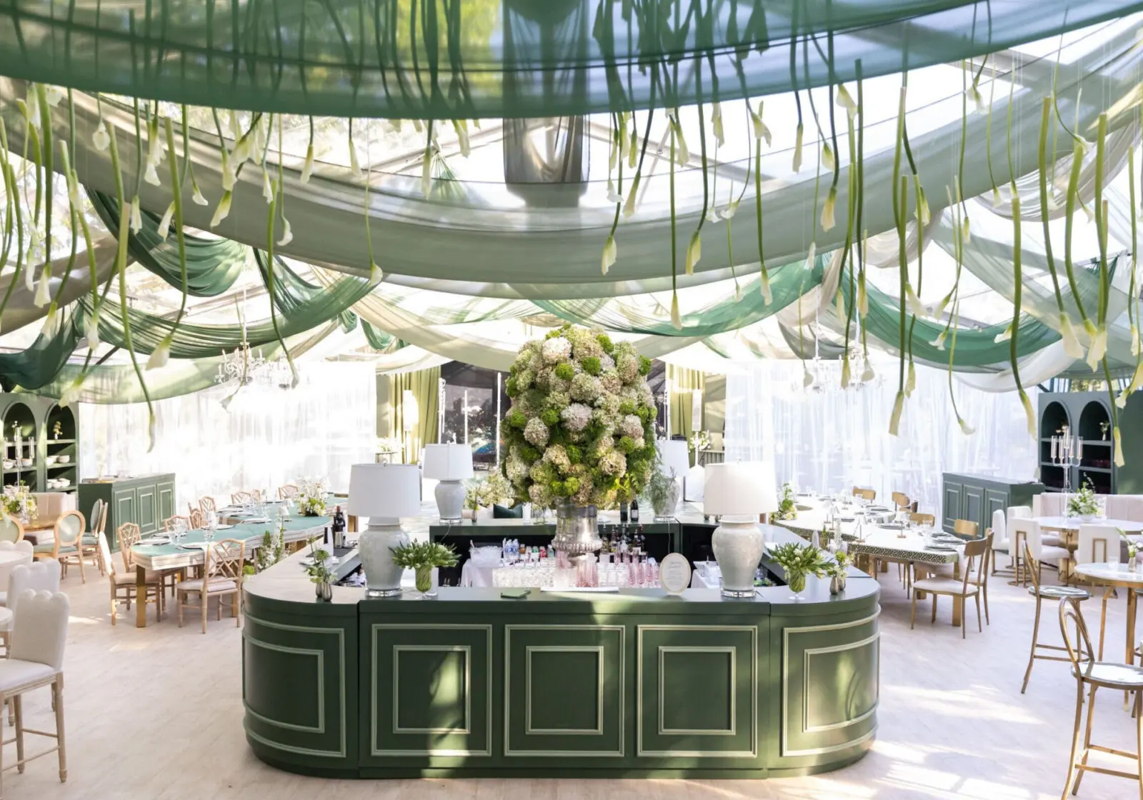 Whether it’s a prestigious nonprofit gala, a corporate milestone, or a cultural institution event, you’ll see a culinary experience that feels seamlessly aligned with the hosts’ vision, rather than what is obviously a preset package that you’ll find at any other event across the city on any given night. 