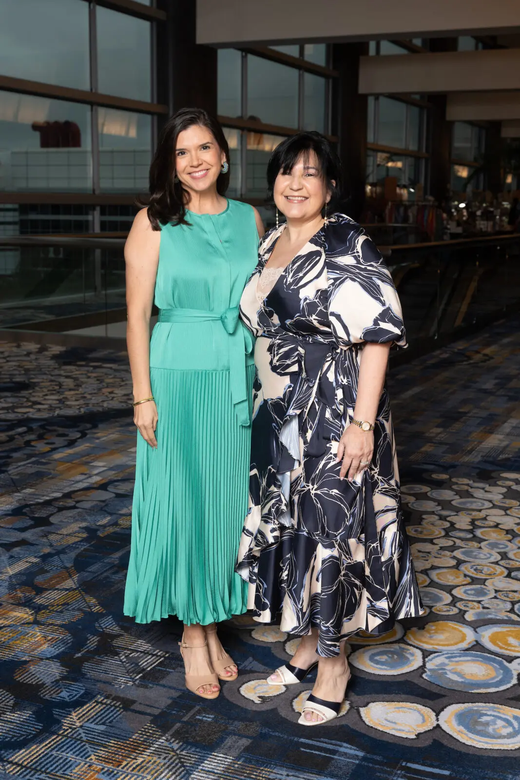 Gloria Luna Bounds, Lisset Garza at the Latin Women's Initiative 'Viva la Moda' event (Photo by Daniel Ortiz)