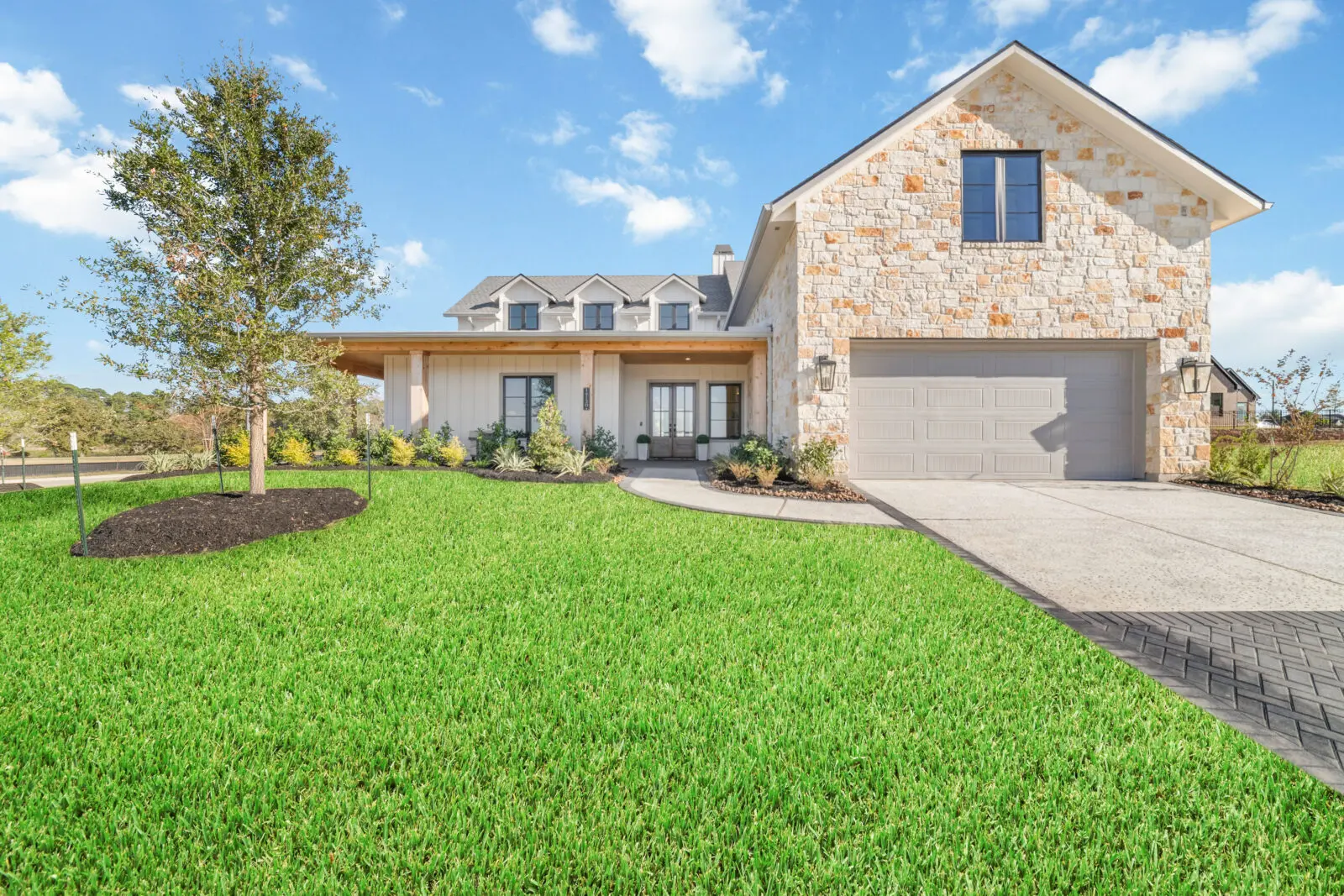 William David Homes brings custom-level luxury to Chambers Creek. 