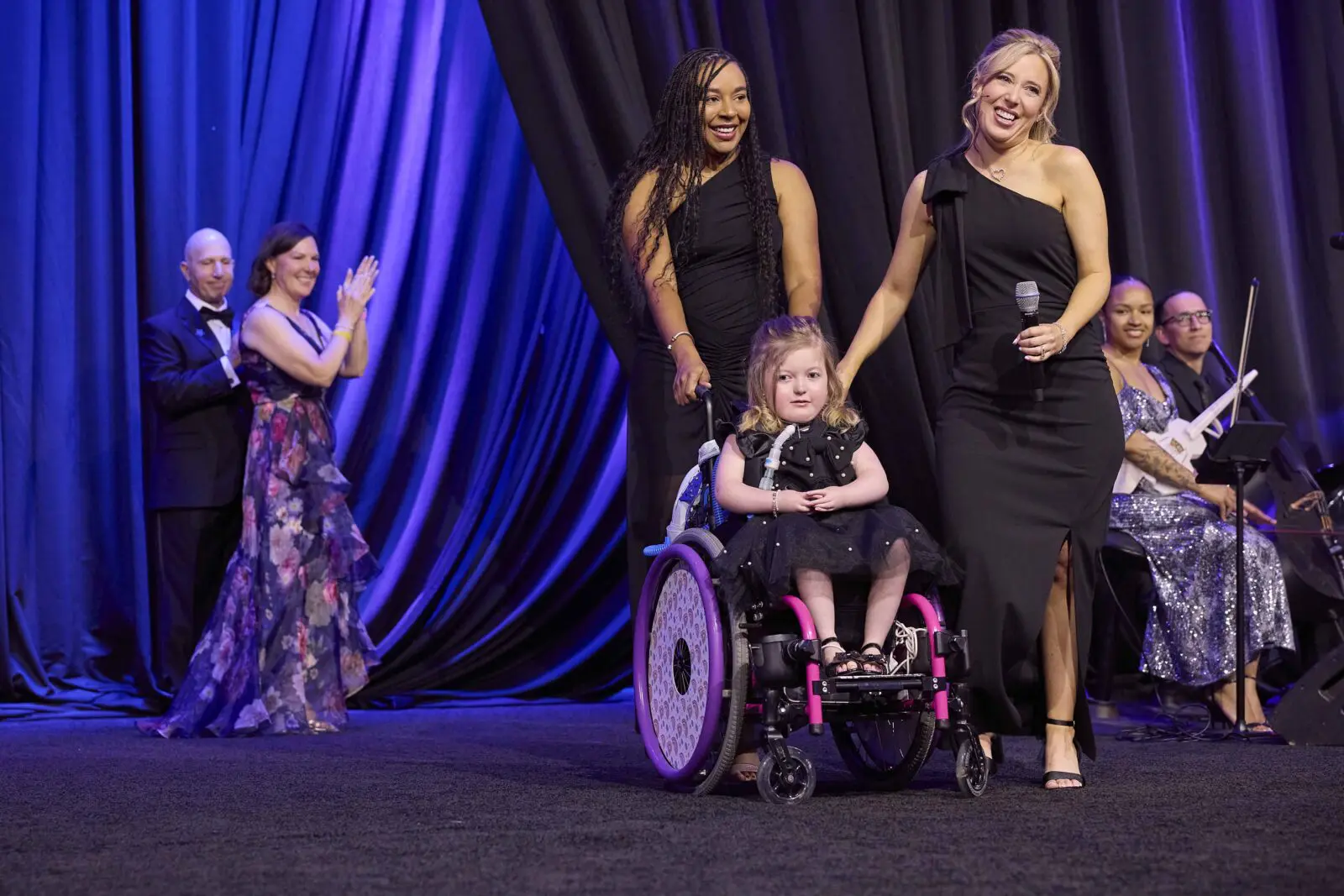 Marty & Amy Brimmage, Nene Hopson, Rylee Kate Adkins, Lacey Adkins (Photo by Nate Rehlander)