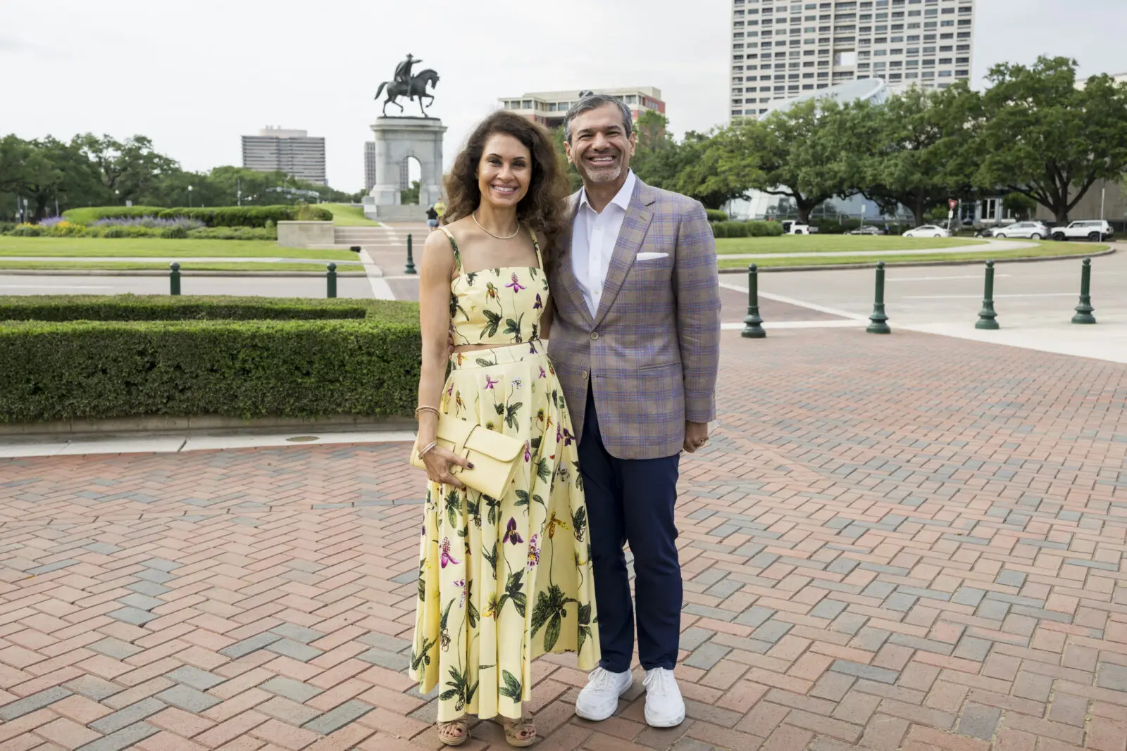 Rishma & Akbar Mohamed at Hermann Park Conservancy's "Evening in the Park" (Photo by Michelle Watson, CatchlightGroup.com)