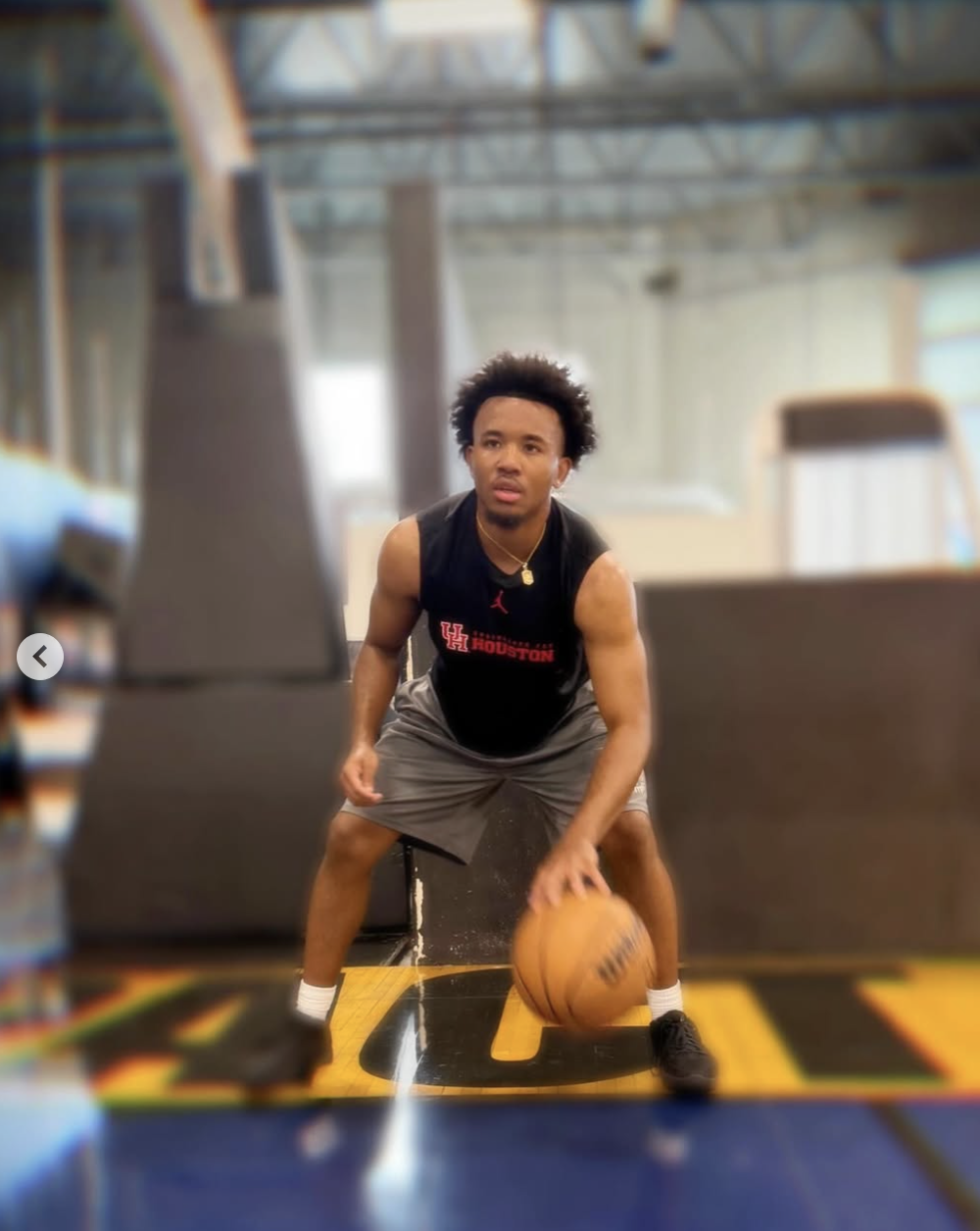 Tyus Thomas isn't a big guard, but Kelvin Sampson's University of Houston program is betting his heart is. (@tyusth0mas_)