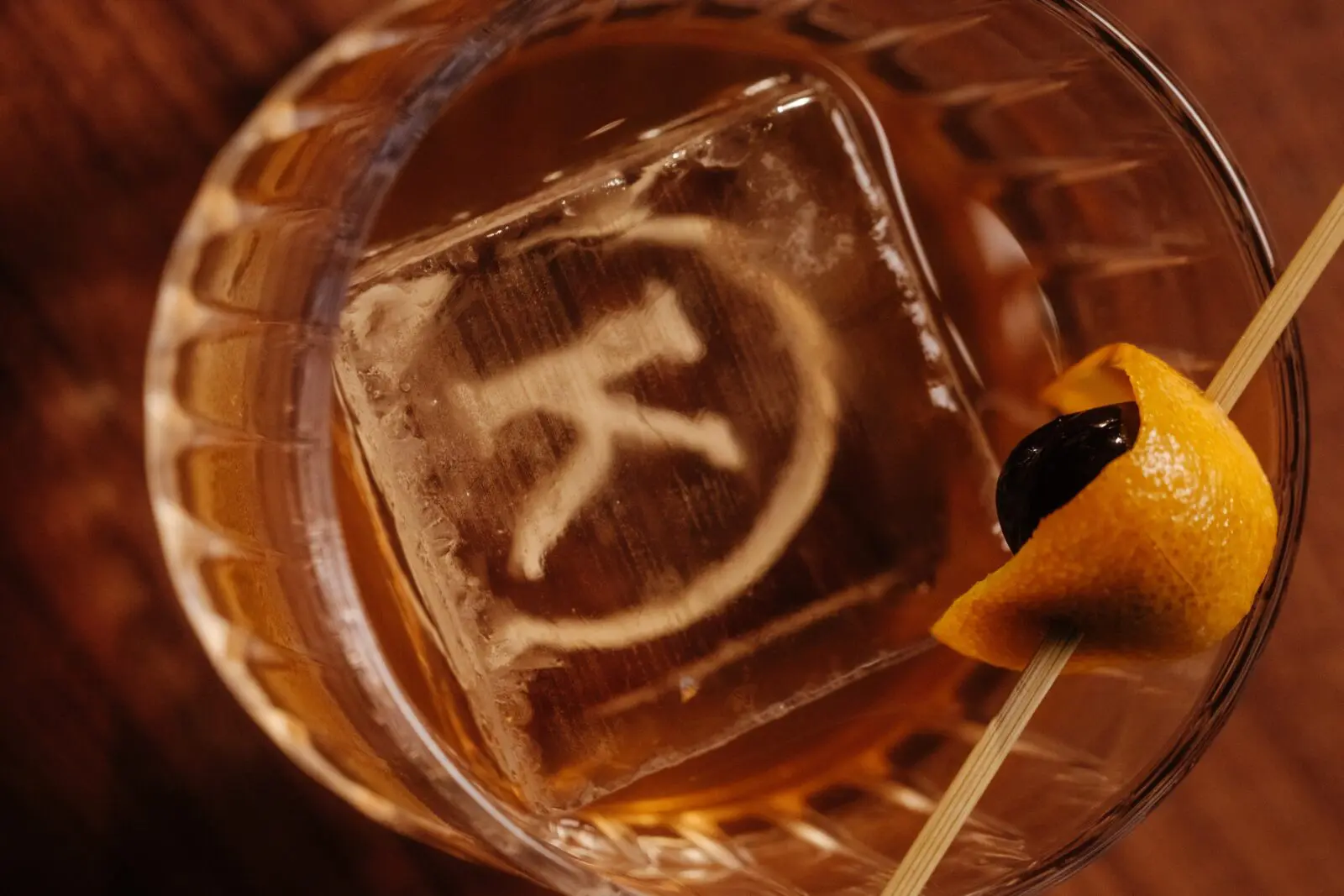 If you tableside service appeals to you, hail the beverage trolley, yet another clever custom touch where seasonal cocktails like the gin-based drink, “the petal pusher pour-over,” is dispensed. Or select one of the barrel-aged cocktails like the Kirkwood old- fashioned with beef tallow–infused Woodford Reserve. (Photo by Quit Nguyen )