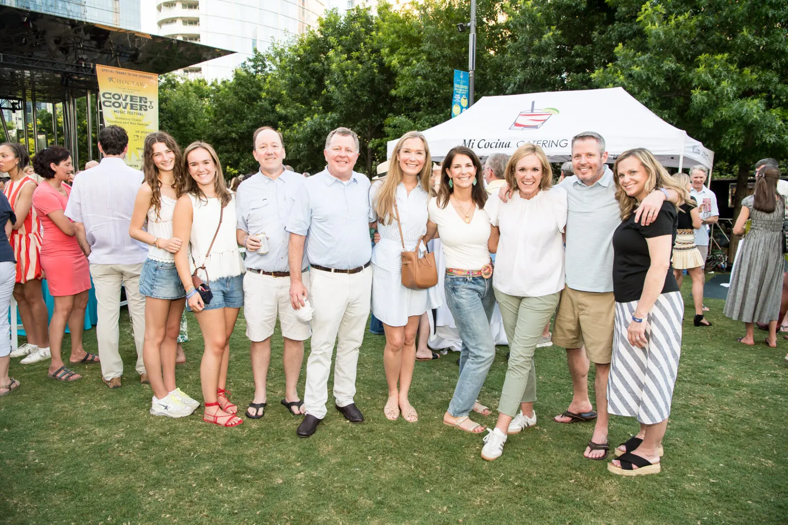 Bella Raymond, Eleanor Vig, Bennett Vig, Beall Carothers, Laura-Lucia Carothers, Jennifer Carr, Carol Vig, Ted Nurre, Sherryl Nurre (Photo by Kelly Alexander)