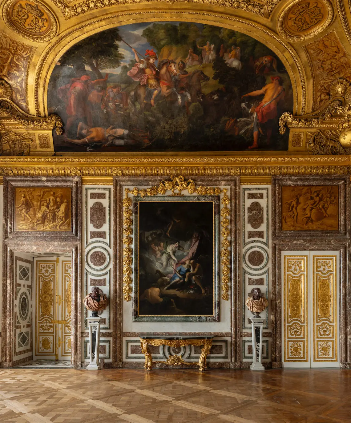 Just under $4 million dollars was raised for the restoration of Salon de Diane at Château de Versailles (Photo © Christophe Fouin)