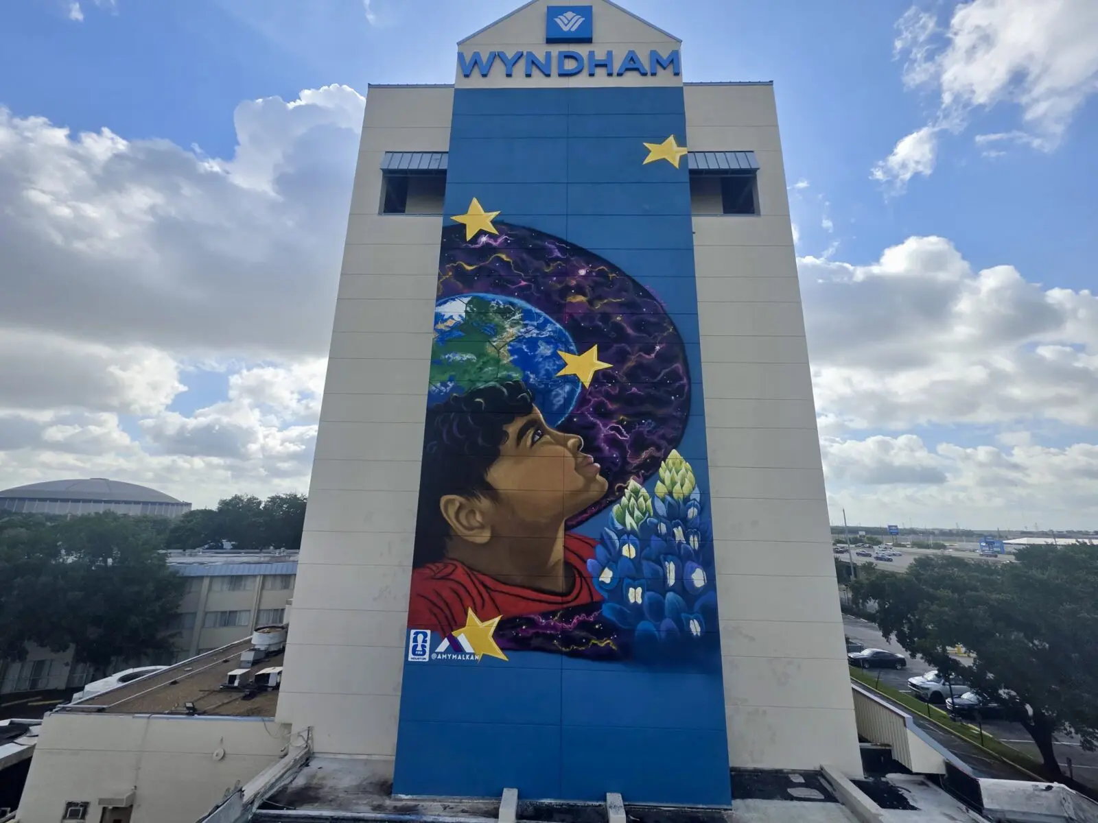 Artist Amy Malkan's mural "Dream Big," 2026, was painted in honor of FIFA World Cup 2026 in Houston. (Courtesy POP Studios PR, Houston)