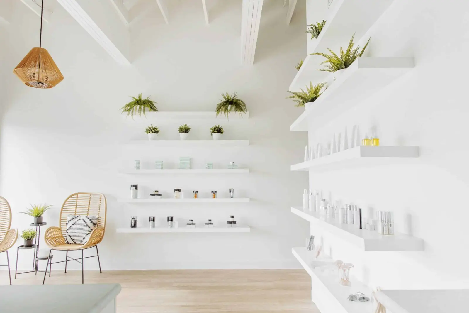 Take a look inside the West University location of Face Foundrié.