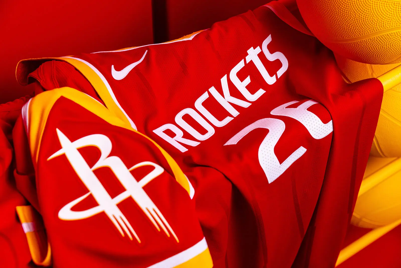 Why ‘Old’ Championship Houston Rockets Like Vernon Maxwell Love What Ketchup and Mustard’s Return In the New Uniforms Means For the Future