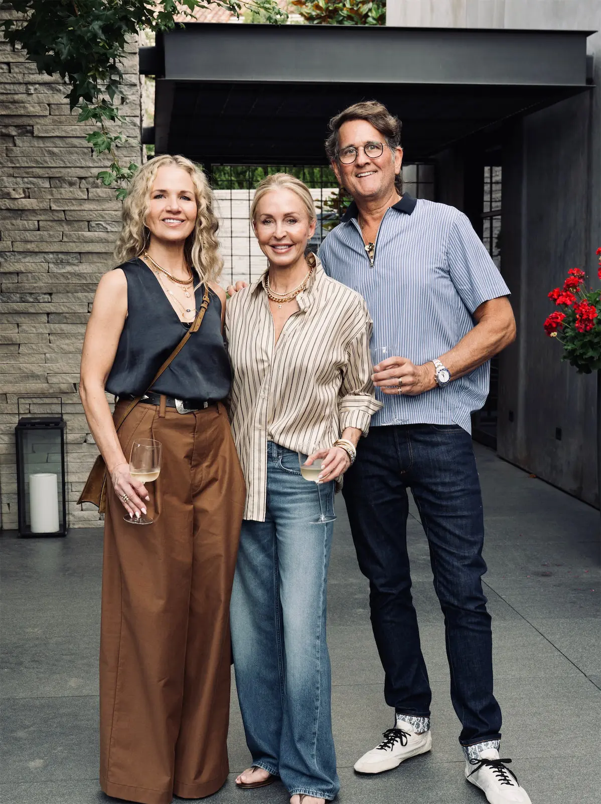 Jenny Kirtland, Kelly Parker, Niven Morgan at Lionel Morrison book signing event (Photo by George Fiala)