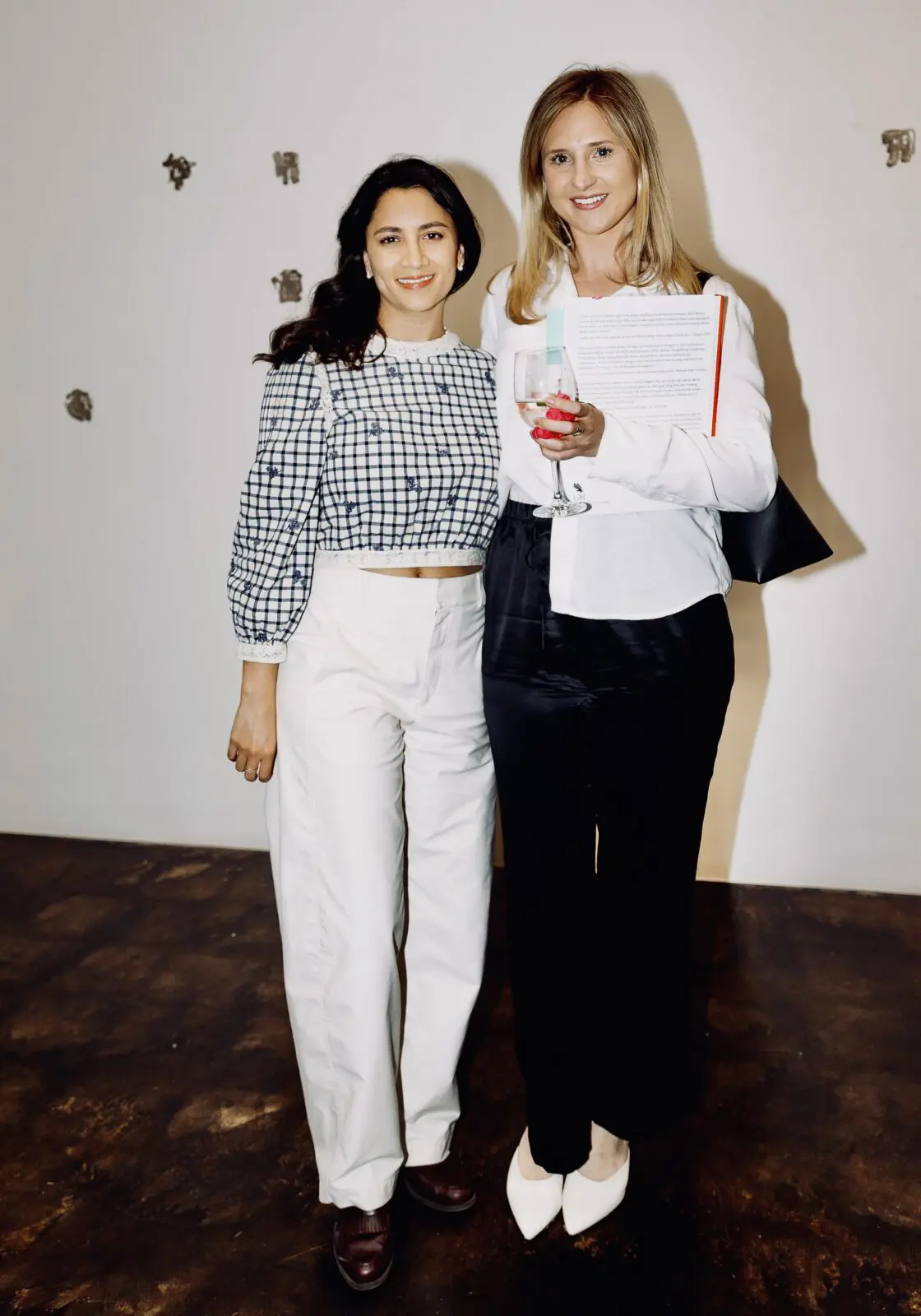 Mariana Hernandez, Kendall Leslie at the Winn Morton book signing at Conduit Gallery (Photo by Vanessa Chavez)