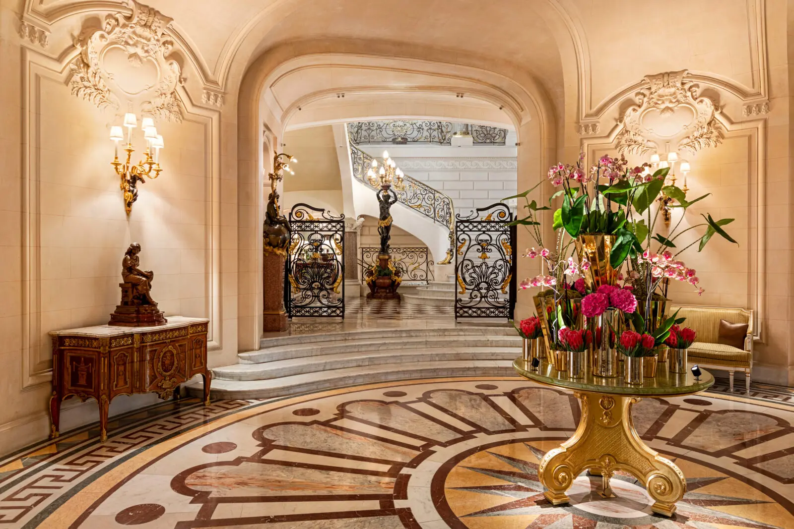 Listed as a Historic Monument since 2009, the building's domed entryway and statement staircase remain largely untouched.