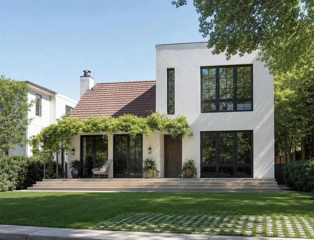 Built in 2000, 3216 Princeton Avenue blends rustic masculinity with contemporary design.   (Photo by Compass RE Texas, LLC)