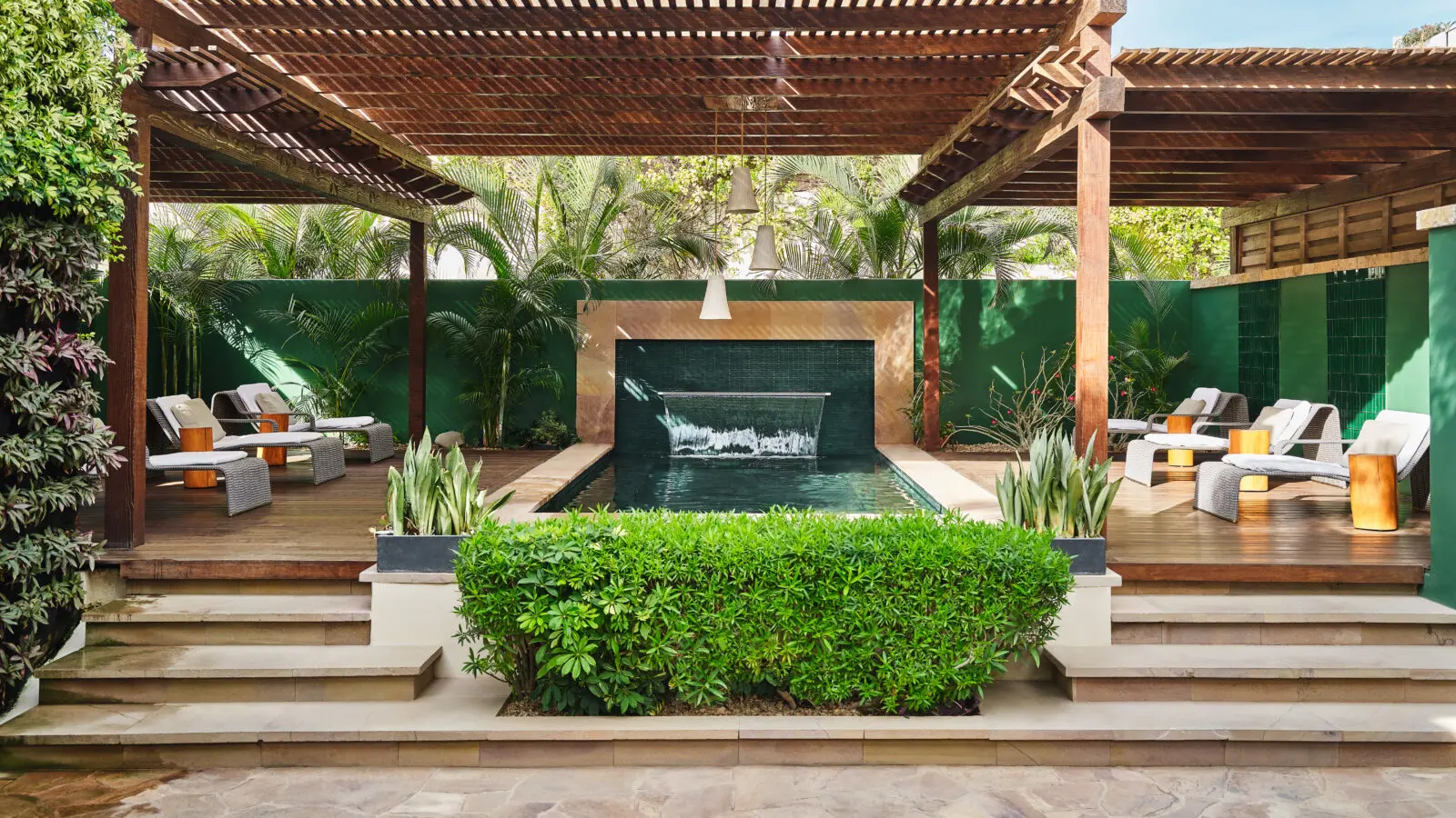 The Bath House is a serene hydrothermal experience at Sol. There are hot and cold plunges, a steam room, and a pink Himalayan salt room. (Photo by Chileno Bay Resort & Residences, Auberge Collection) 
