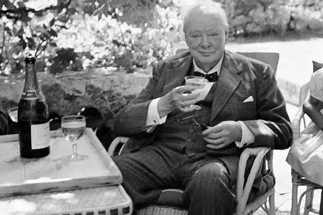 A great man with a great Champagne.
