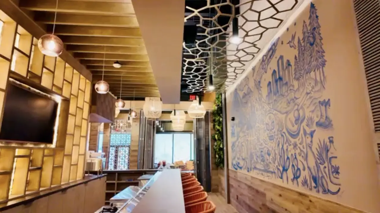 With a blend of modern and authentic Mexican culture, the vibes at Ojo de Agua are on point. 